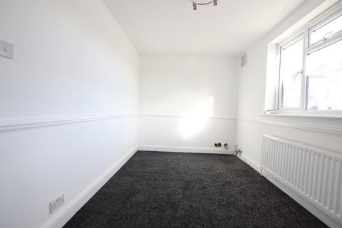 undefined, Woodville Road, Thornton Heath, CR7