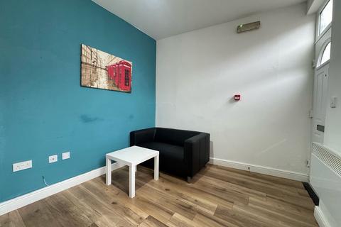 undefined, 84 Bayswater Place, Leeds LS8