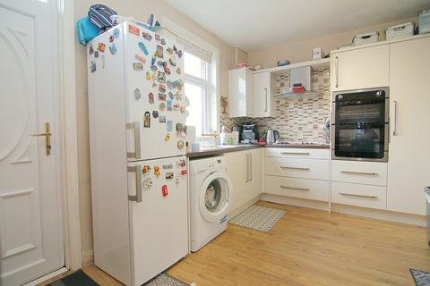 3 bedroom terraced house for sale, Carr Bottom Road, Bradford, BD5