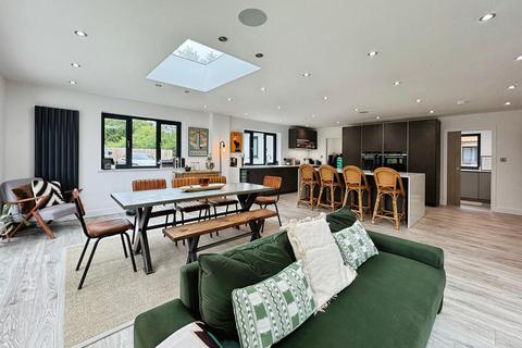 undefined, Brookside, Stretton On Dunsmore, Warwickshire