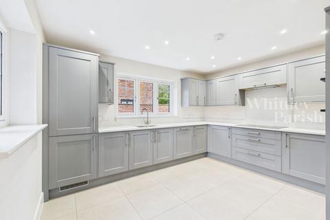undefined, Alia Way, North Lopham