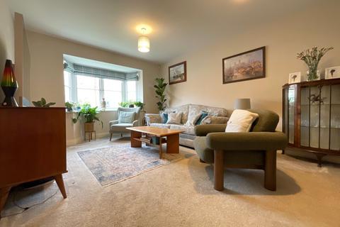 4 bedroom detached house for sale, Ouzel Grove, Eastfield, YO11