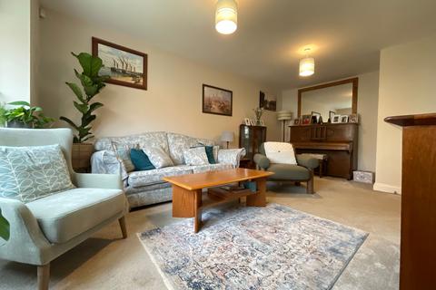 4 bedroom detached house for sale, Ouzel Grove, Eastfield, YO11
