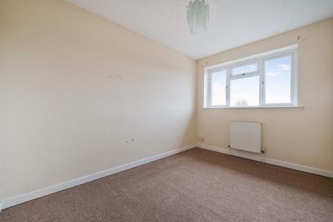 3 bedroom flat for sale, West Street, Hampshire PO16