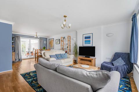 3 bedroom semi-detached house for sale, Crauden Gardens, Ely, Cambridgeshire