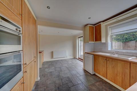 undefined, Hughes Close, Harvington, WR11