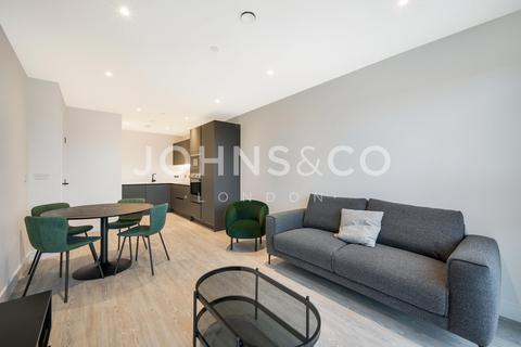 undefined, Kew Bridge Rise, Kew Bridge, London, TW8