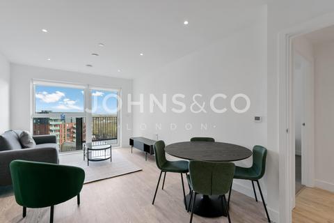 undefined, Kew Bridge Rise, Kew Bridge, London, TW8