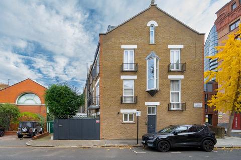 2 bedroom flat for sale, Tadema Road, London SW10