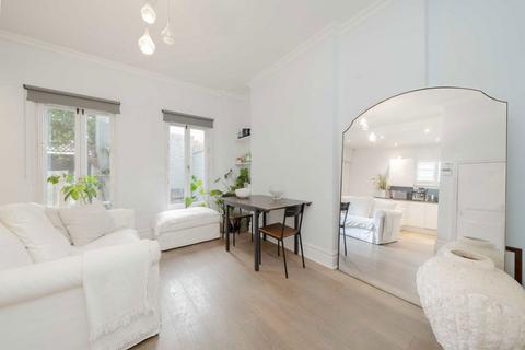 2 bedroom flat for sale, Tadema Road, London SW10
