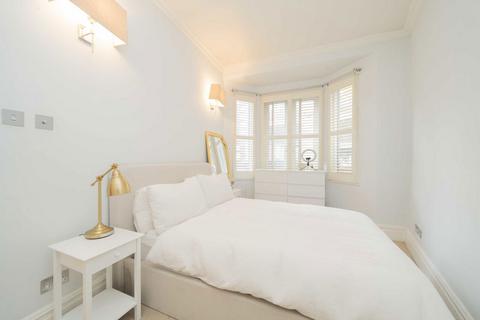 2 bedroom flat for sale, Tadema Road, London SW10