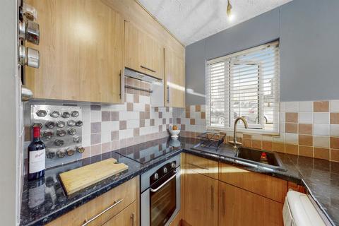 undefined, Bryn House, Broadfields Way