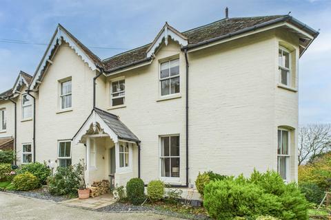 4 bedroom semi-detached house for sale, Cowleigh Road, Malvern