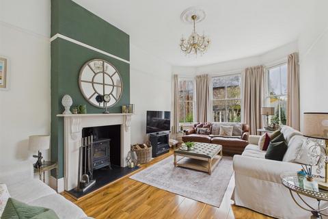 4 bedroom semi-detached house for sale, Cowleigh Road, Malvern