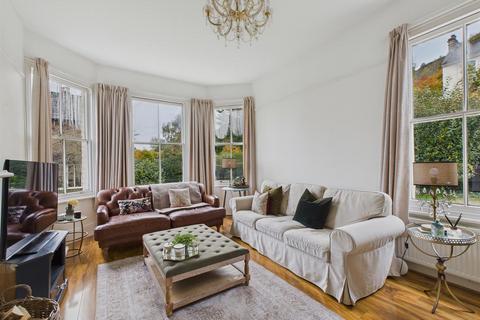 4 bedroom semi-detached house for sale, Cowleigh Road, Malvern
