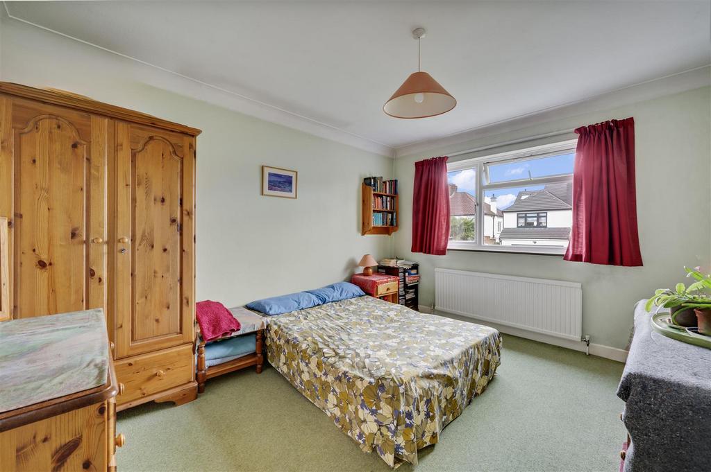 Daniels 107, Fleetwood Road London 012.jpg
