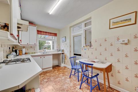 3 bedroom semi-detached house for sale, Fleetwood Road, London