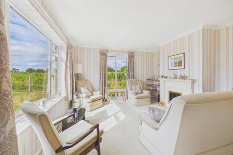 4 bedroom detached house for sale, Bowling Green, Hanley Castle