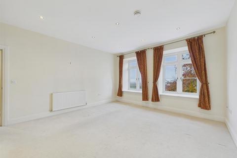 2 bedroom apartment for sale, Holywell Road, Malvern Wells