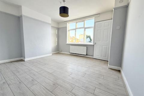 2 bedroom semi-detached house for sale, Grove Avenue, Halesowen