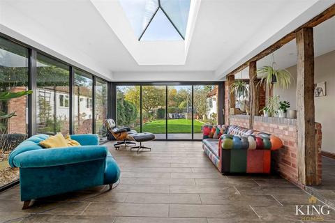 4 bedroom link detached house for sale, Chapel Lane, Aston Cantlow, Henley-In-Arden
