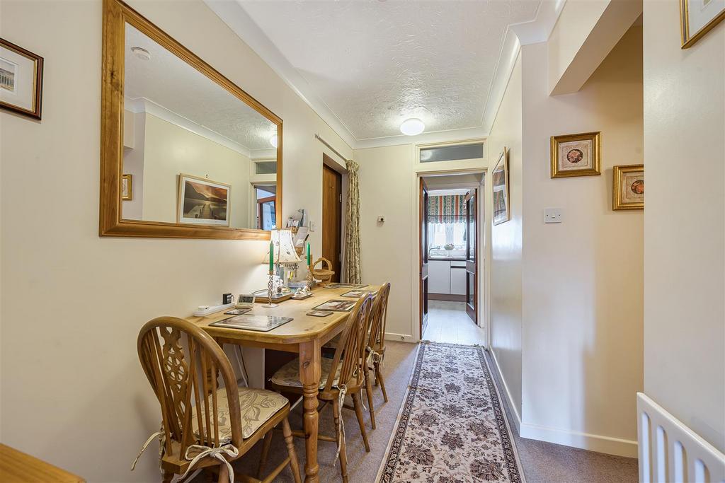 1373907-24-690390527d687.jpg