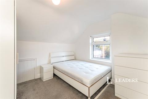 undefined, Hoole, CH2