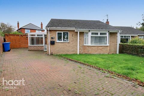 3 bedroom detached bungalow for sale, Fosse Grove, Saxilby