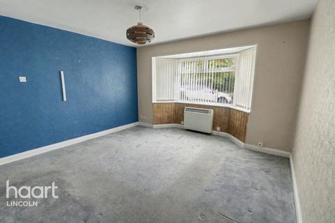 3 bedroom detached bungalow for sale, Fosse Grove, Saxilby