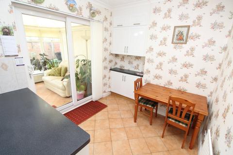3 bedroom semi-detached house for sale, Broughton Road, Leicester LE9