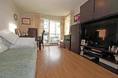 1 bedroom apartment to rent, SMUGGLERS WAY, WANDSWORTH, SW18