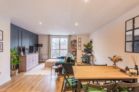 1 bedroom apartment to rent, One Fletcher Gate, Adams Walk, Nottingham, Nottinghamshire, NG1 1QP