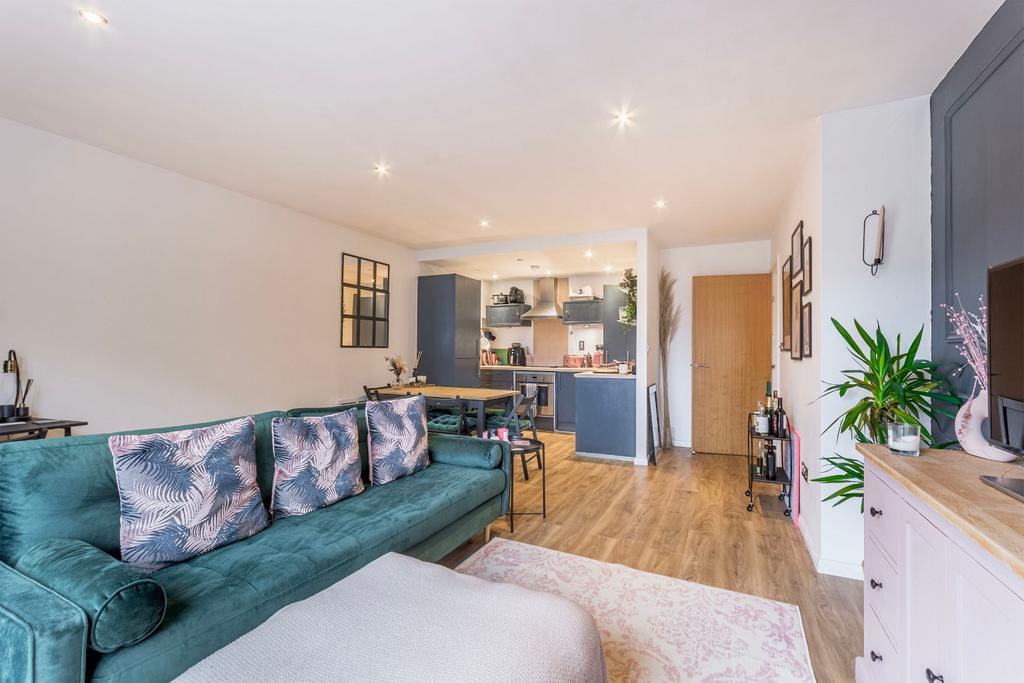 Apartment in Nottingham - View 2