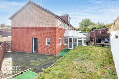 undefined, Bader Crescent, Chatham