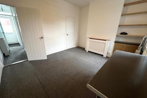 3 bedroom terraced house for sale, Arnold Street, Lowestoft
