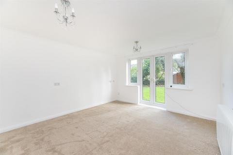 undefined, Tealbeck Approach, Otley LS21