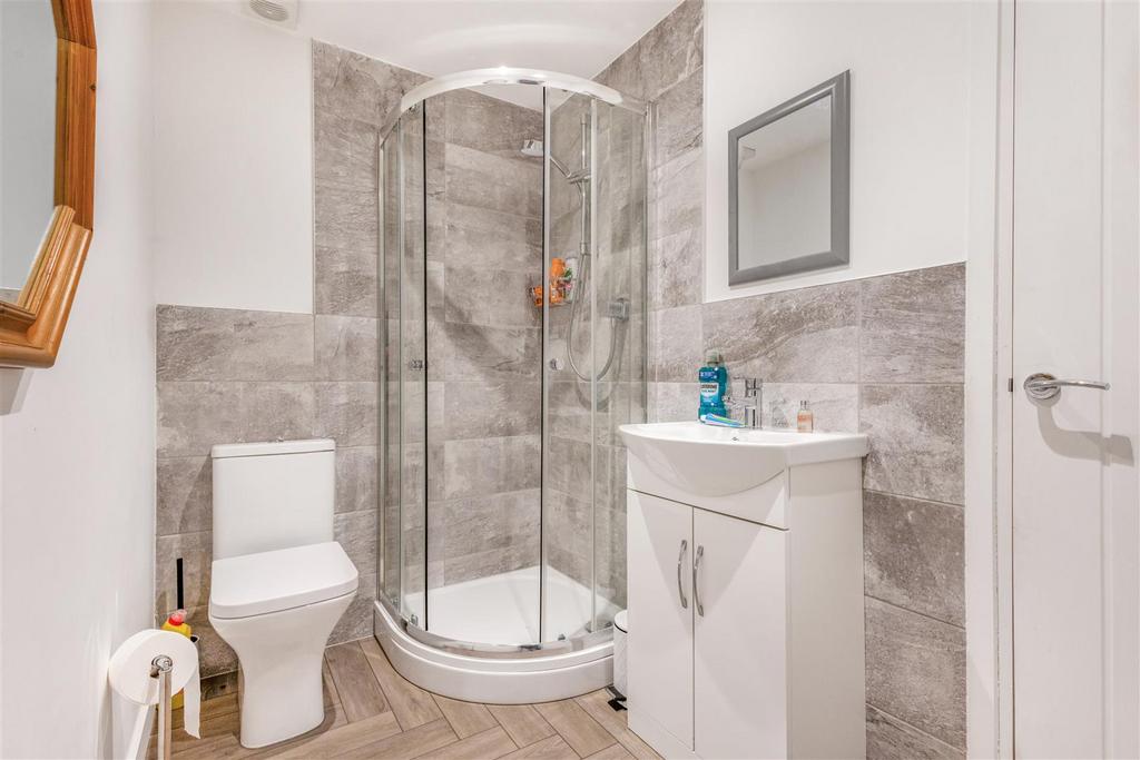 Shower Room Annex