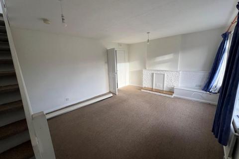 3 bedroom semi-detached house to rent, Kennet Way, Melton Mowbray