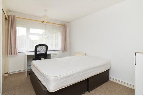 undefined, Beecroft Close, Canterbury