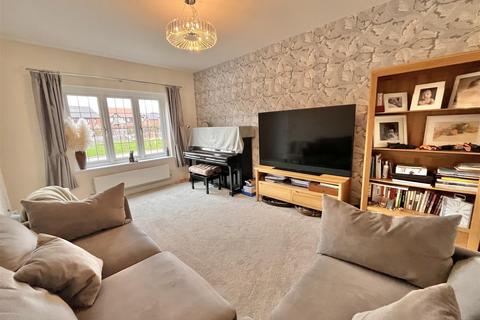 4 bedroom detached house for sale, St. Georges Way, Handforth, Wilmslow