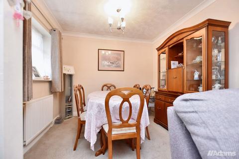 undefined, Lincoln Close, Woolston WA1