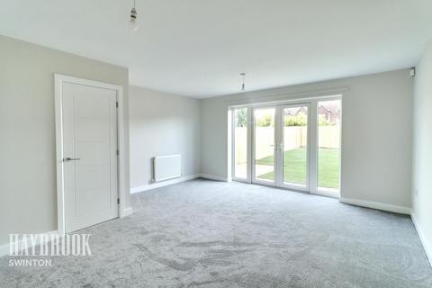3 bedroom semi-detached house for sale, Hurst Avenue, Doncaster