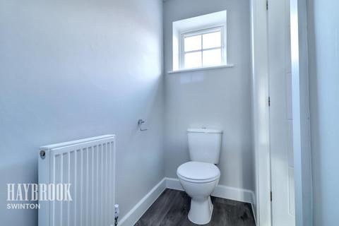 3 bedroom semi-detached house for sale, Hurst Avenue, Doncaster