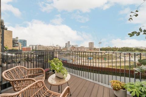 2 bedroom flat for sale, Nicholson Square, London E3