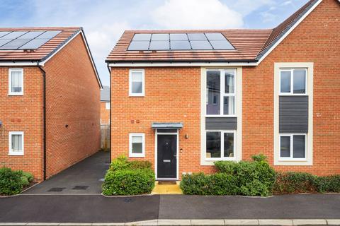 3 bedroom semi-detached house for sale, Goodenough Drive, Wantage, OX12