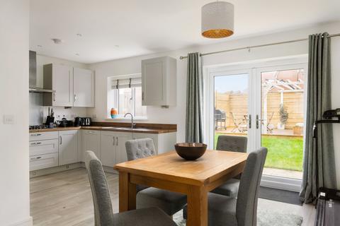 3 bedroom semi-detached house for sale, Goodenough Drive, Wantage, OX12