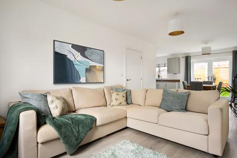 3 bedroom semi-detached house for sale, Goodenough Drive, Wantage, OX12