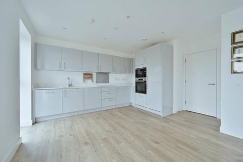 2 bedroom flat to rent, Sheepcote Road, Harrow, HA1