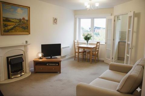 2 bedroom apartment for sale, Western Avenue, Newbury
