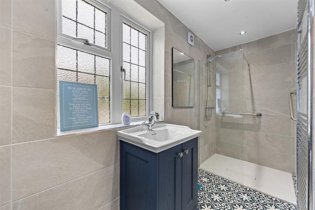 87 Bedford Rd Web29.jpg